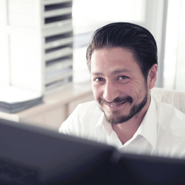 Mitarbeiter_Laecheln